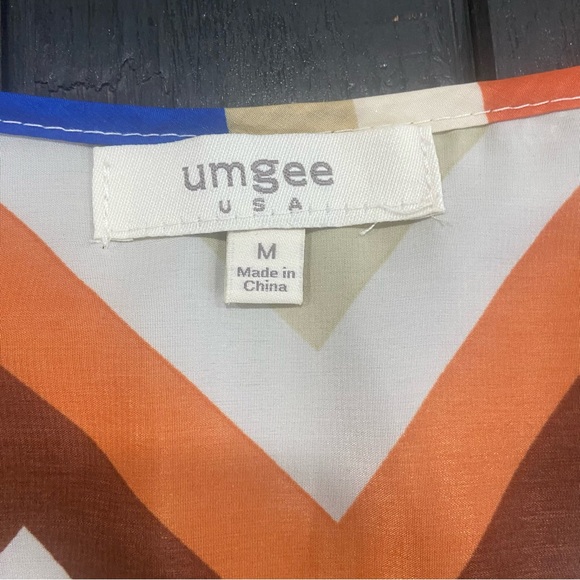 UMGEE Womens Size Medium Boho Geometric Print Dress Tie Waist Split Sleeves - Picture 3 of 6